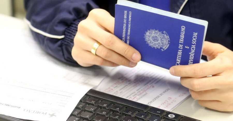 Foz do Iguaçu fecha março com saldo positivo de 379 novos empregos formais