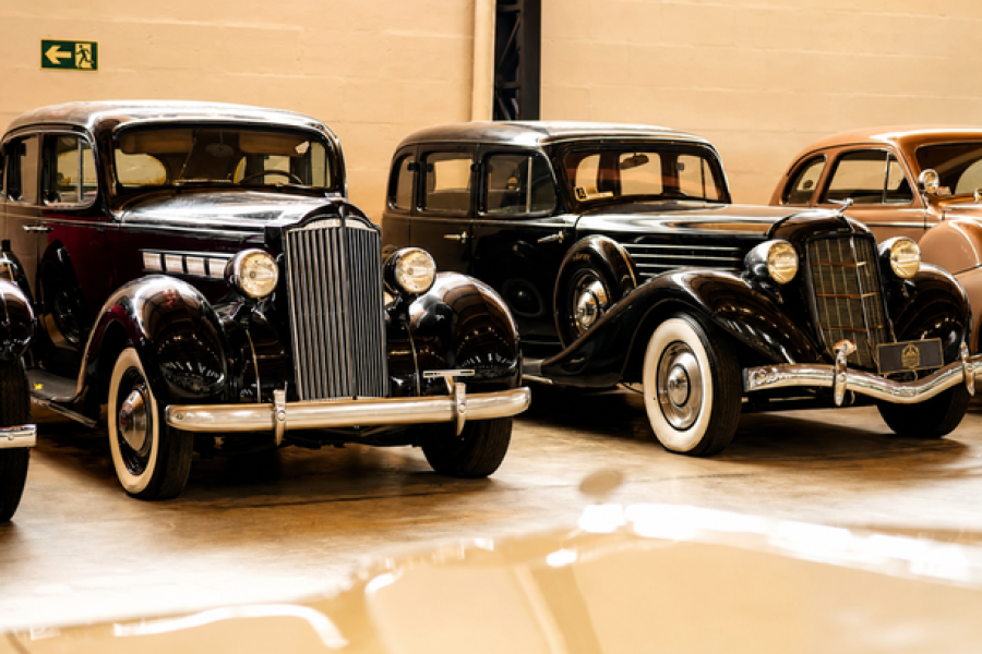 Museu Foz Cars abre as portas com um dos maiores acervos de veículos clássicos da América