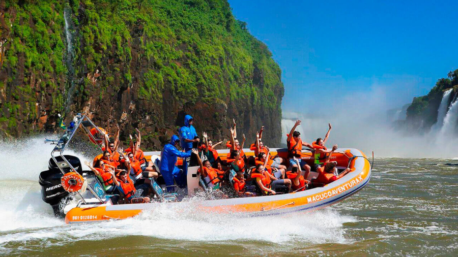 Acidente com barco do Macuco Safari deixa feridos no Parque Nacional do Iguaçu