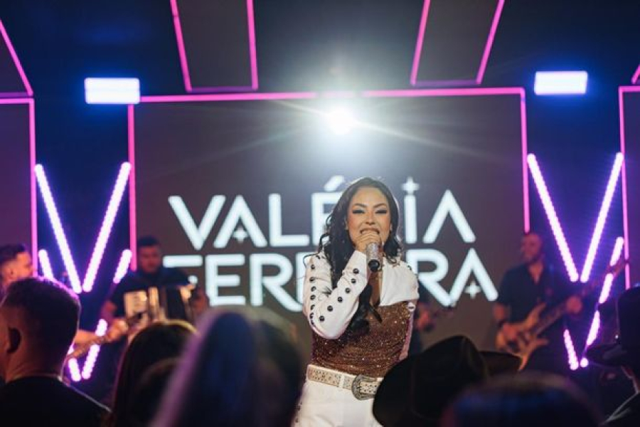 Valéria Ferreira aposta em novos ritmos e grava DVD ao vivo em Foz do Iguaçu